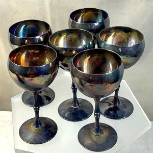 Vintage Valero Silver Plated (Tarnished) medieval style Challis’s (6)